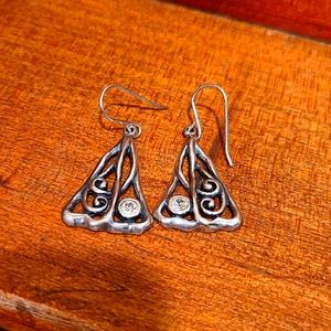 Grace & Heart Earrings